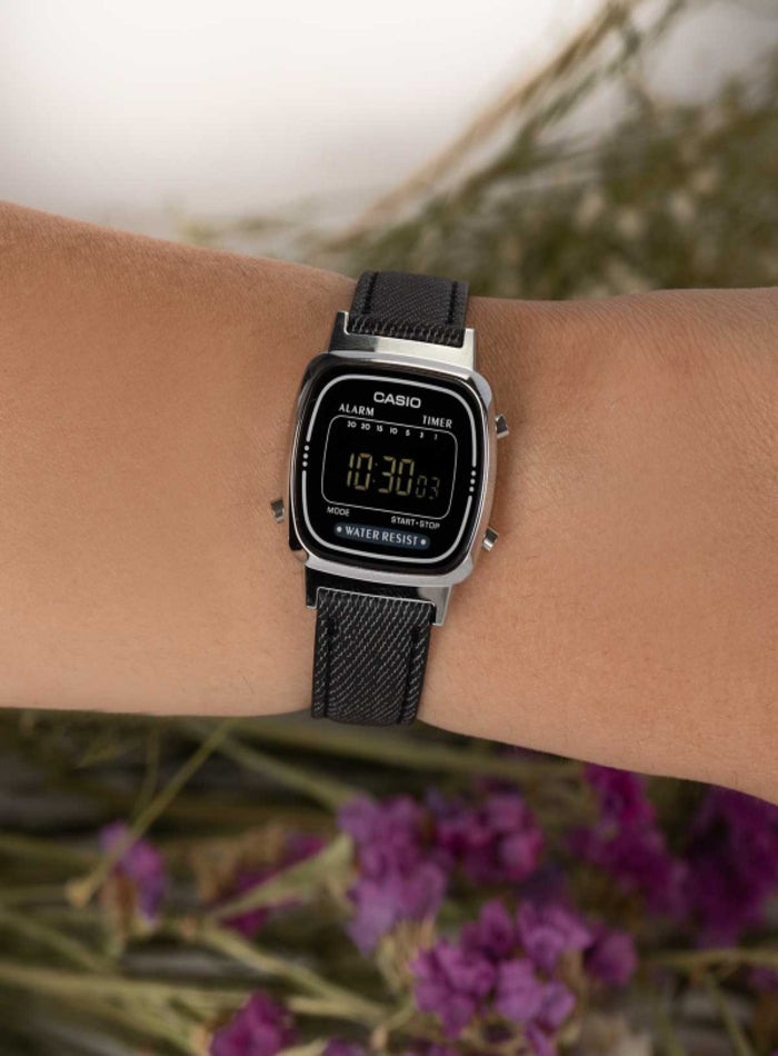 MONTRE CASIO LA670WL-1BDF